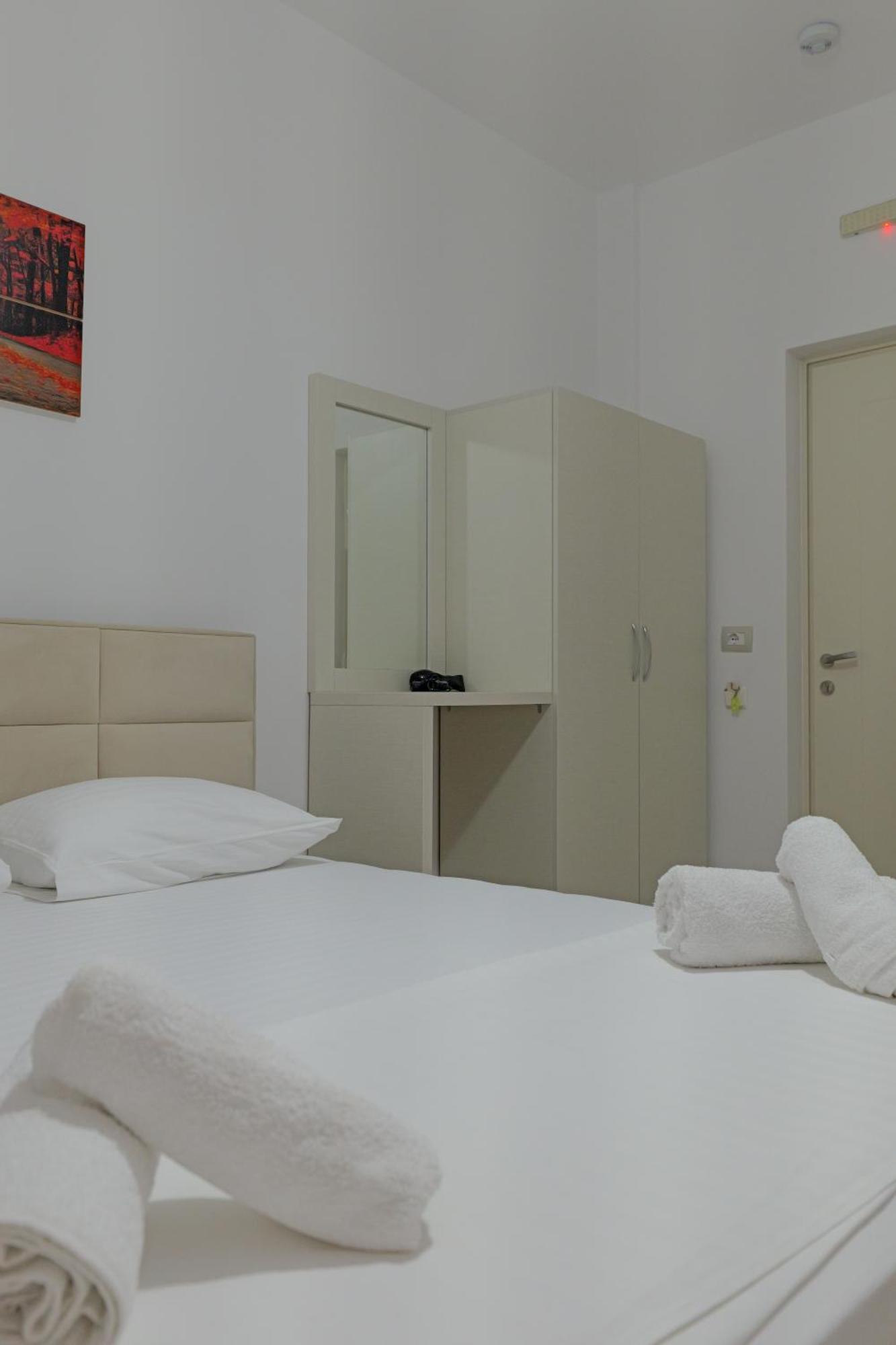 Hotel Veliaj 사밀 외부 사진