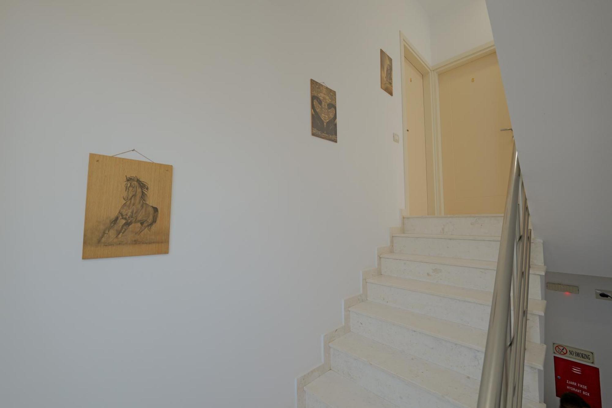 Hotel Veliaj 사밀 외부 사진