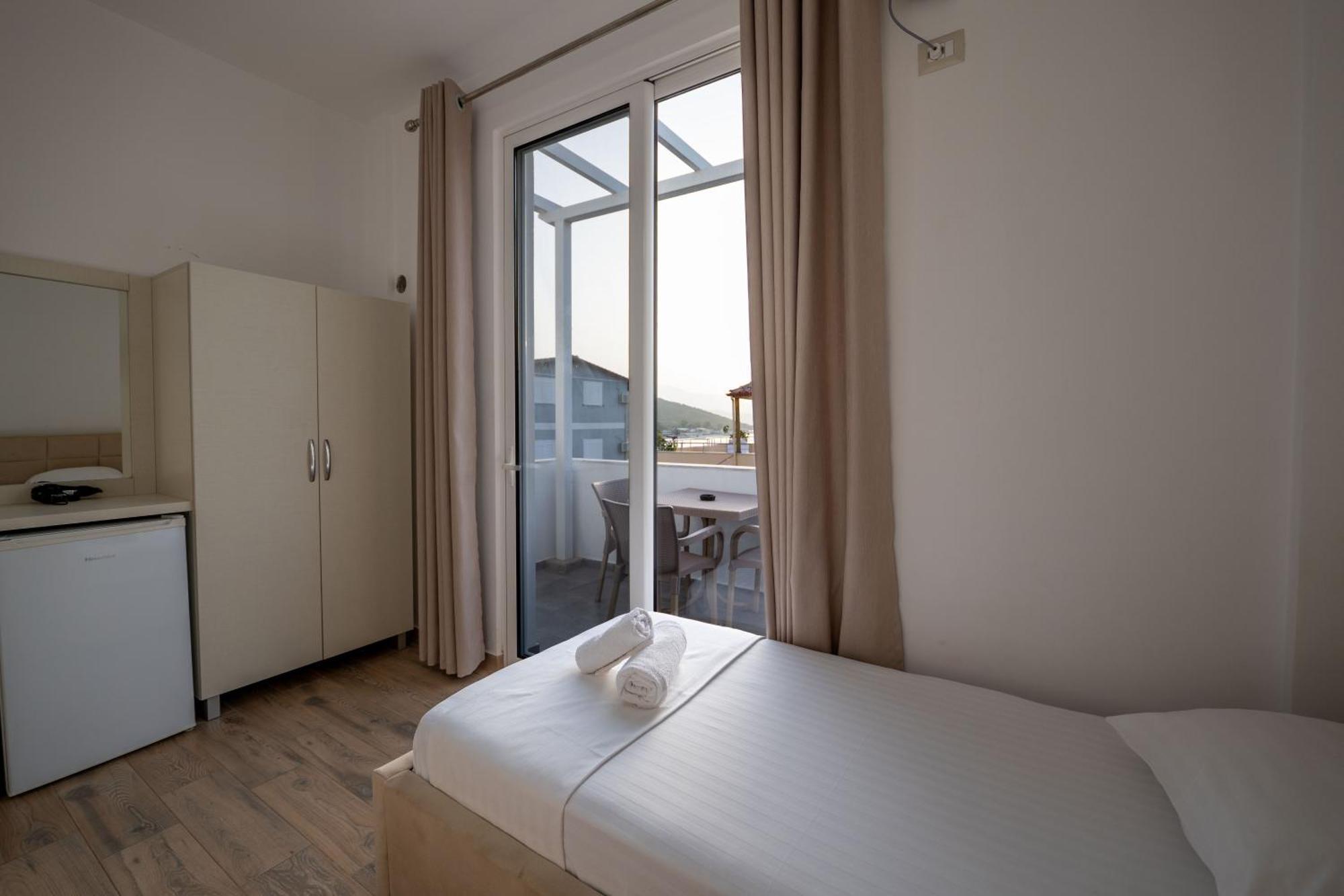 Hotel Veliaj 사밀 외부 사진